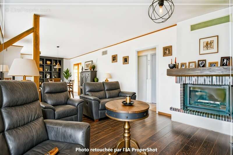 Maison à vendre 4 pièces INEUIL (18) Pavillon 95 m² – 4 pièces – Proche Lignières - photo 7