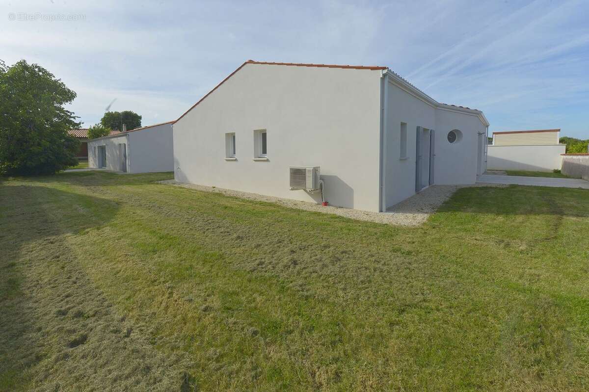 Maison à MESCHERS-SUR-GIRONDE