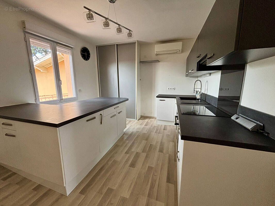 Appartement à SAINT-ORENS-DE-GAMEVILLE