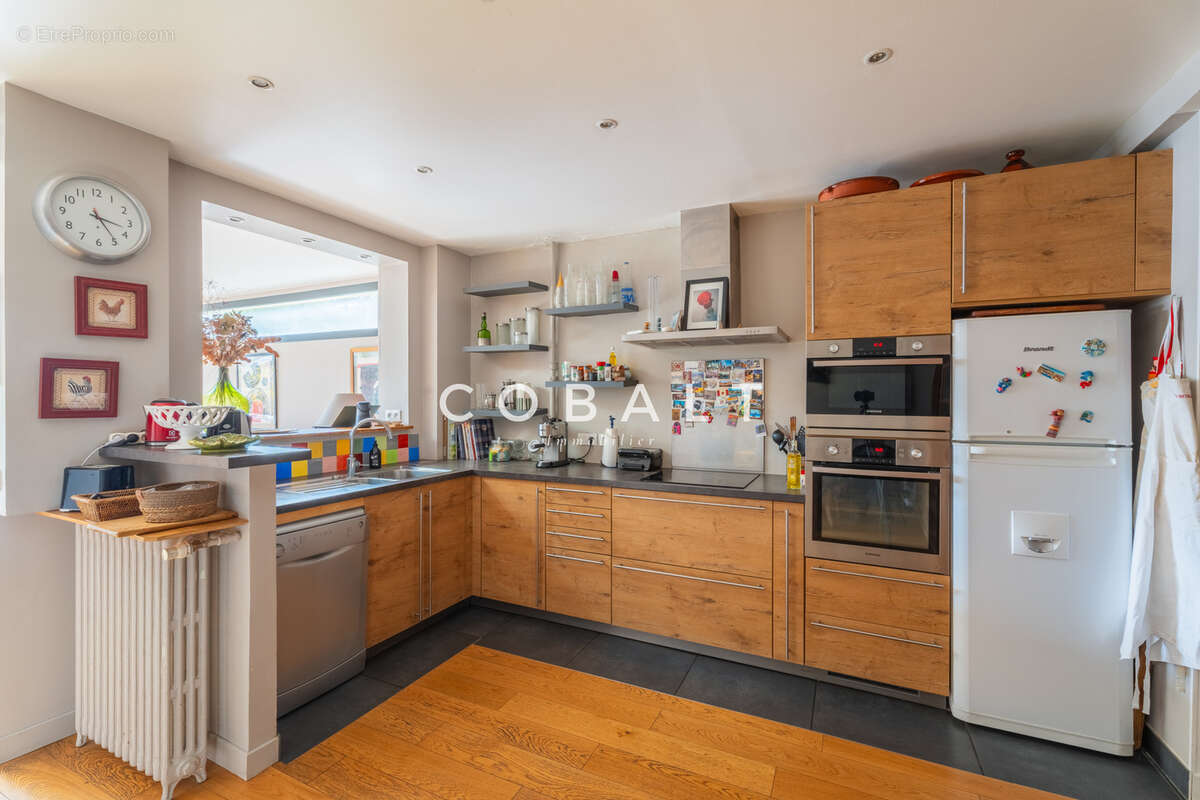 Appartement à SURESNES
