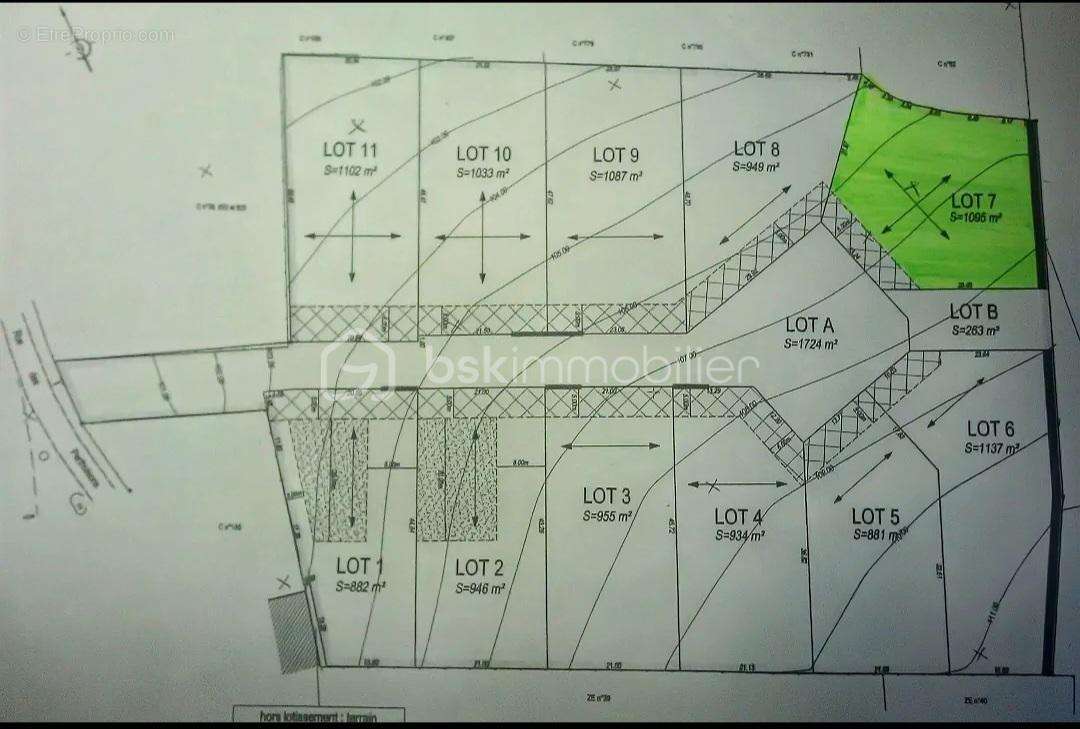 Terrain Constructible de 1095 m² à Savigny sur Clairis - photo 6