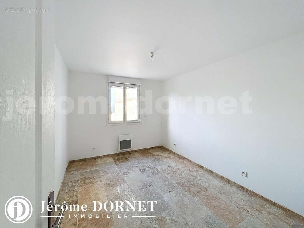 len_00004_3eef45d - Maison à BRETEUIL