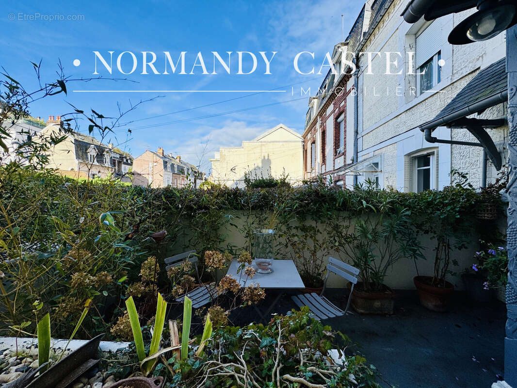 Maison à TROUVILLE-SUR-MER