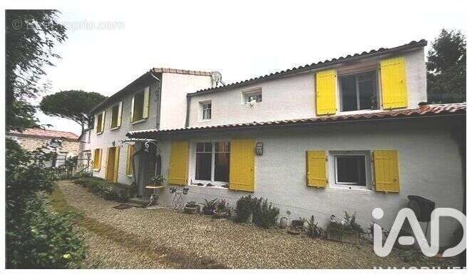 Photo 2 - Maison à SAINT-ROMAIN-DE-BENET