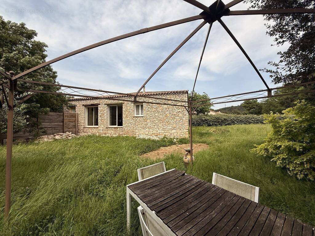 Maison à SAINT-ANDRE-DE-ROQUEPERTUIS