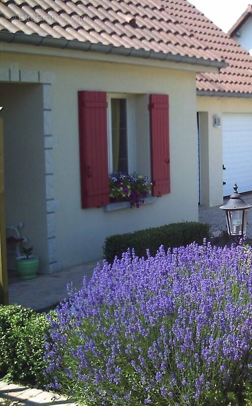 Maison à VAL-D&#039;ORNAIN