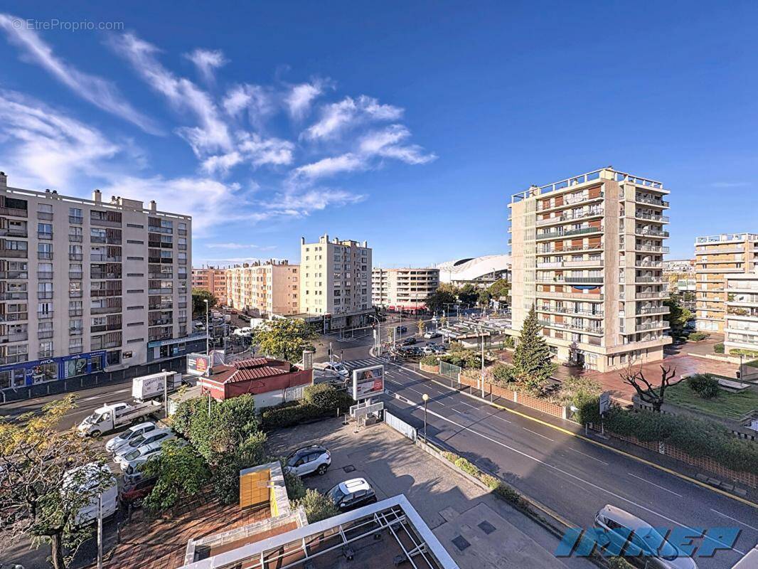 Appartement à MARSEILLE-9E