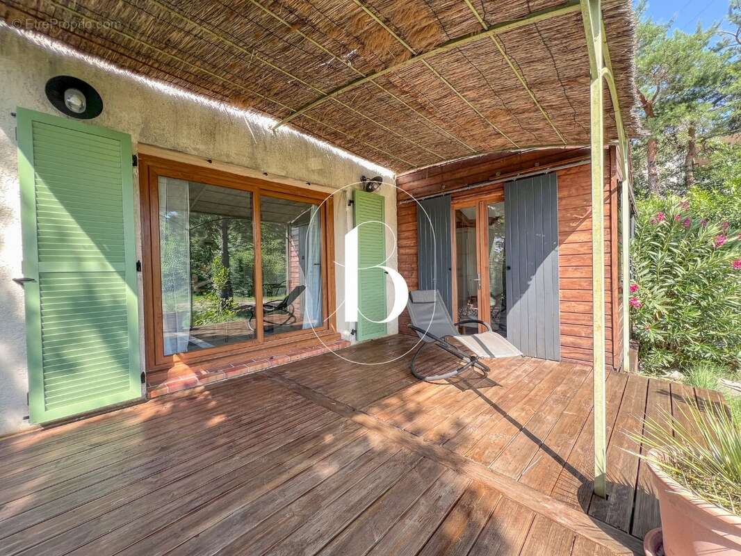 Maison 96 m² à Goudargues  - photo 6
