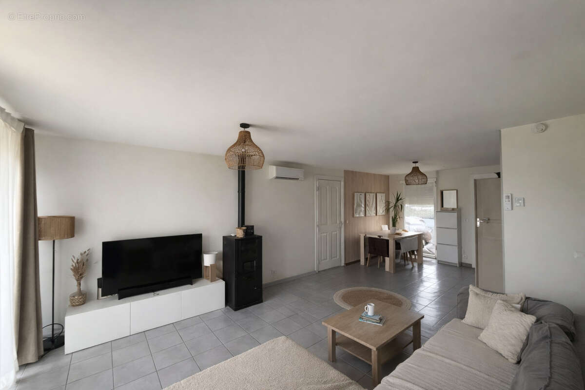 Maison à NEUILLY-EN-THELLE