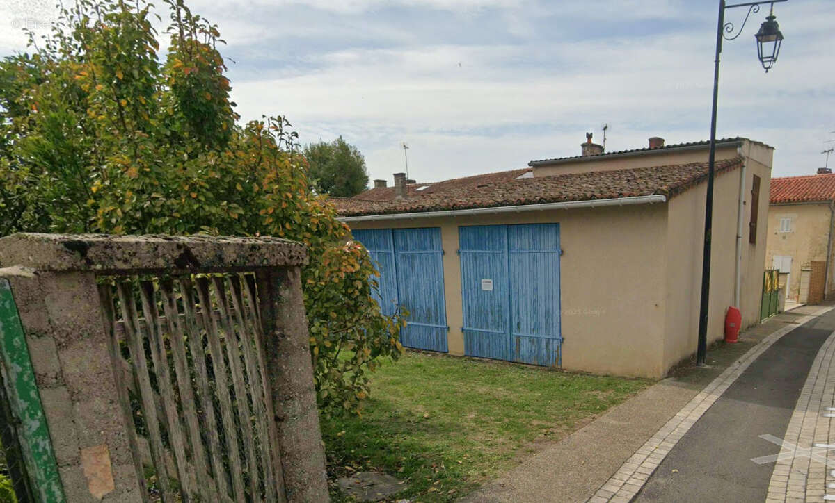 Maison à USSON-DU-POITOU