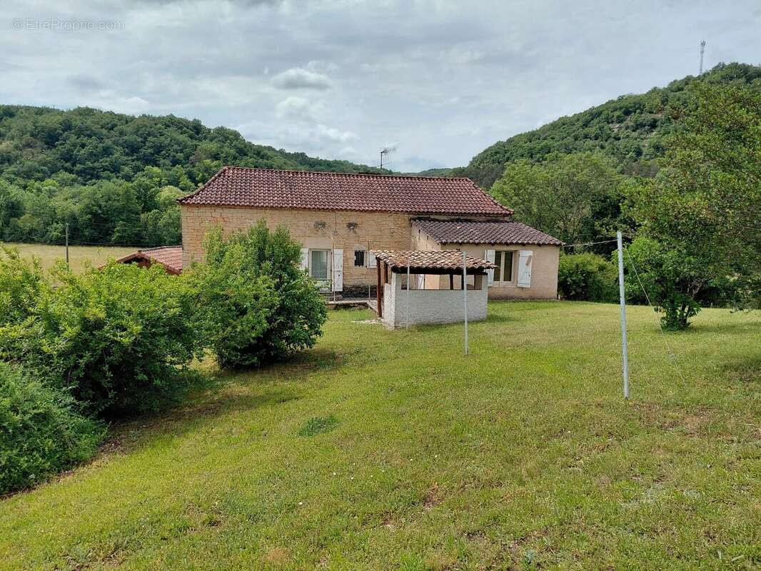 Maison à SAINT-MEDARD