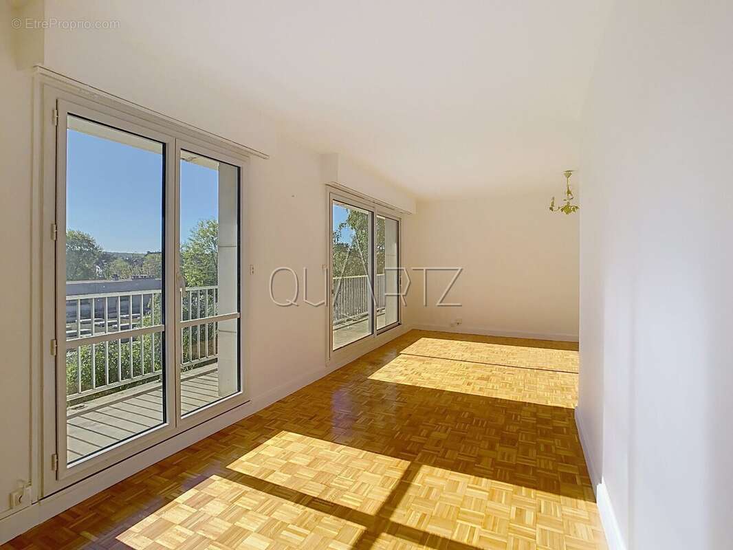 Appartement à VERSAILLES