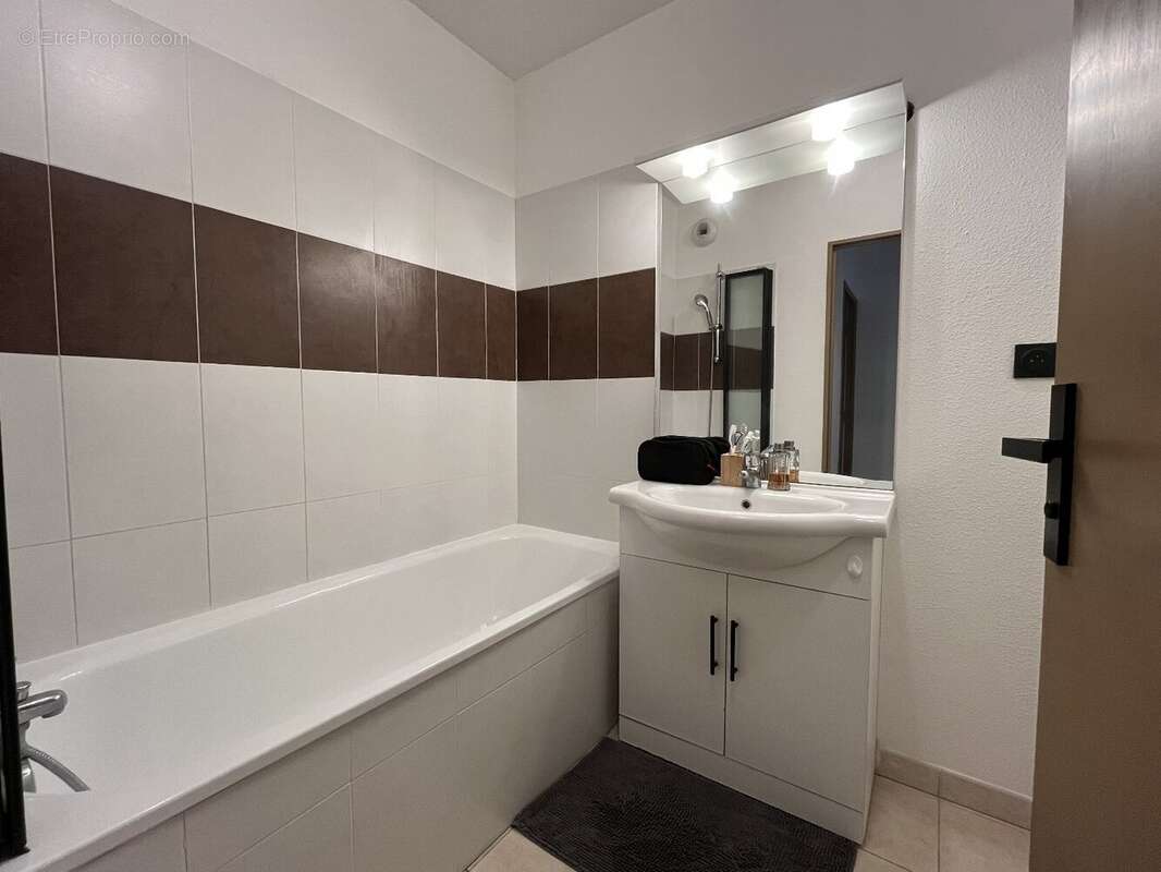 Appartement à BEZIERS