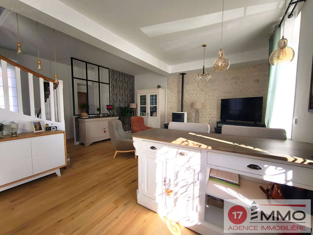 Maison Châtelaillon-Plage 8 pièces 186 m2 - photo 2