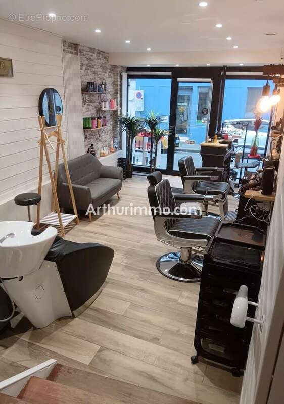 Commerce à MONTIVILLIERS