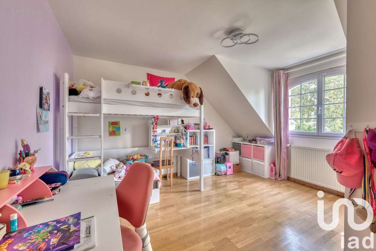 Photo 9 - Maison à LE PLESSIS-TREVISE