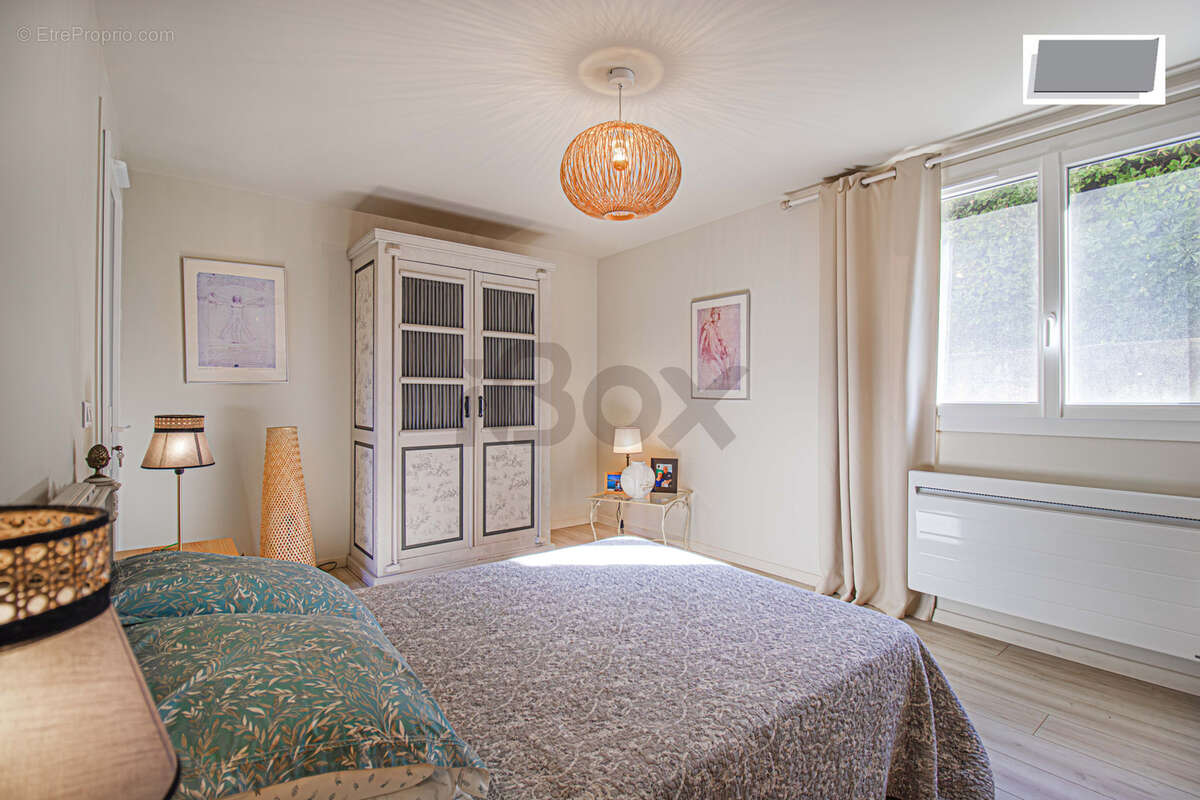 Maison à SAINT-MANDRIER-SUR-MER