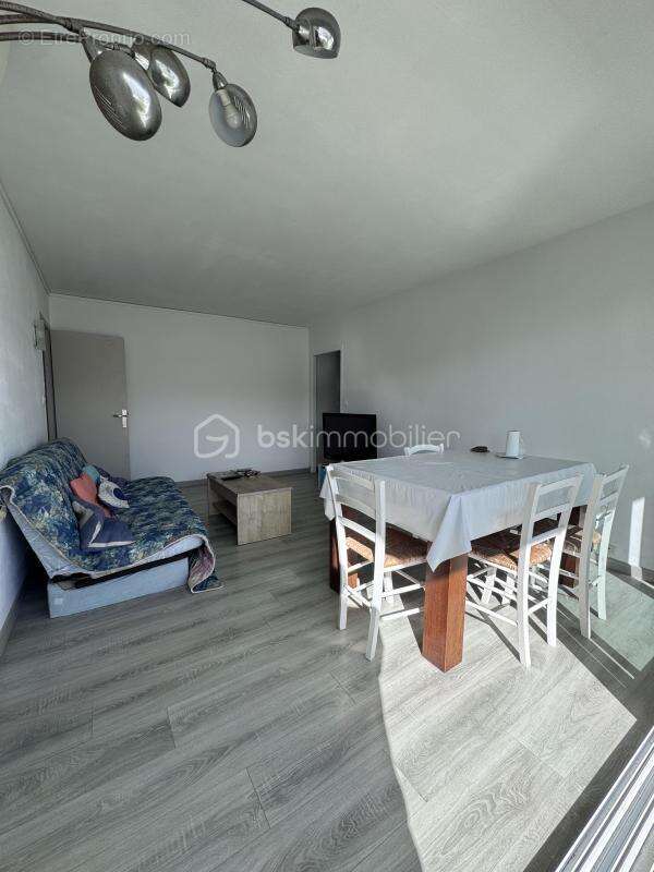 Palavas-les-flots – rive gauche – t3 de 53,28 m² avec terrasse et vue mer - photo 4