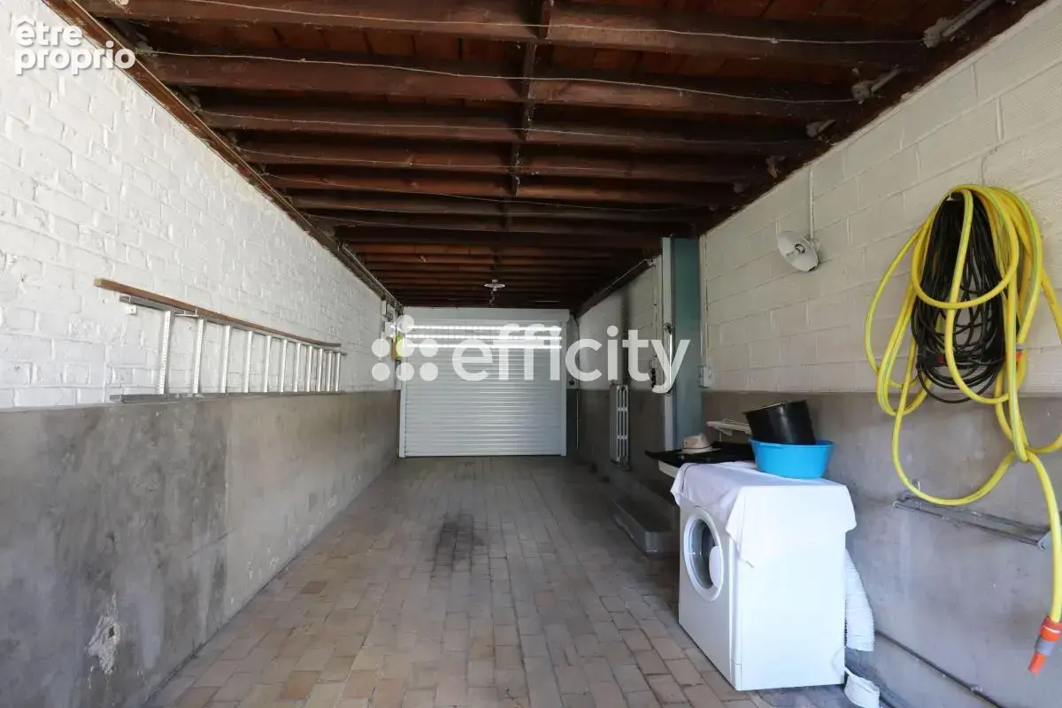 Maison 10 pièces 228 m² à vendre à La Madeleine (59110) - photo 12