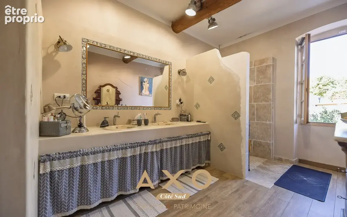 Coudoux - maison de caractère en pierre - 317 m² - 2 habitations - piscine - jardin paysager - terrain 1 600 m² - 1 400 000     - photo 12