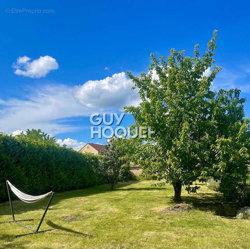 Maison à PARAY-LE-MONIAL