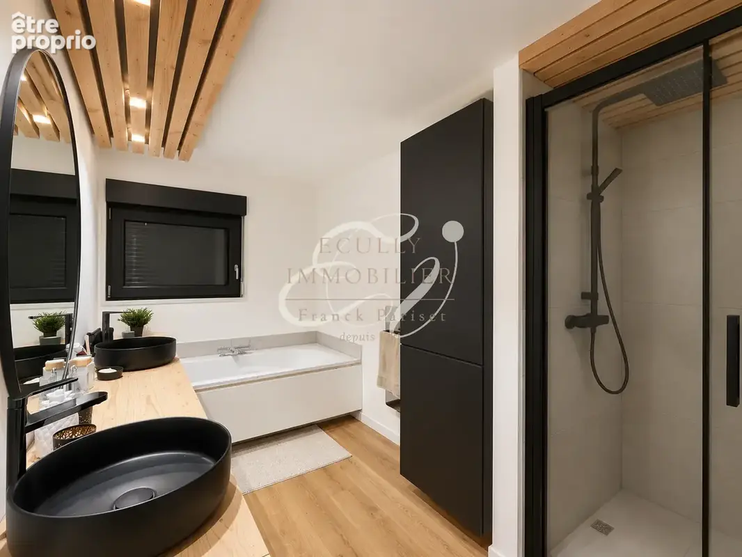 Maison de caractère de 166 m2, entièrement rénovée, terrasses et rooftop - photo 11