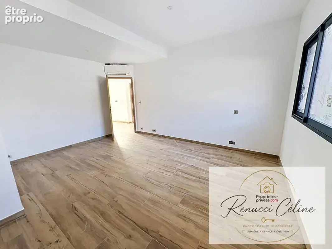 Superbe T3 de 114 m² avec roof top de 19 m² - photo 8
