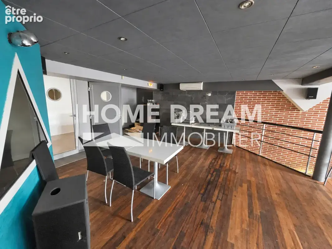 Commerce 270 m² à vendre à La Ciotat (13600) - photo 9