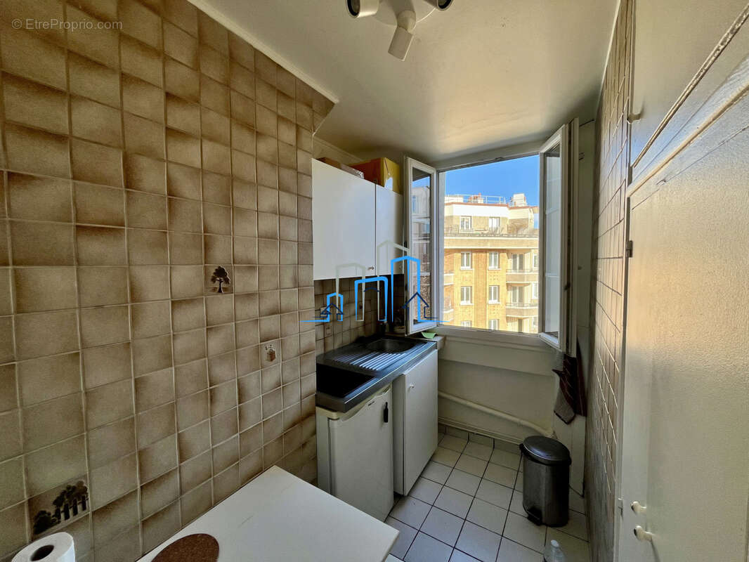 Appartement à PARIS-19E