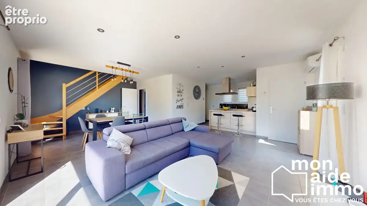 Maison 5 pièces 110 m² à vendre à Fargues-Saint-Hilaire (33370) - photo 2