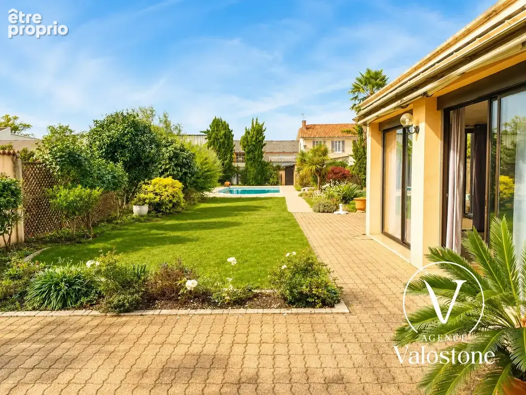 Maison 9 pièces 312 m² à vendre à Hagetmau (40700) - photo 4