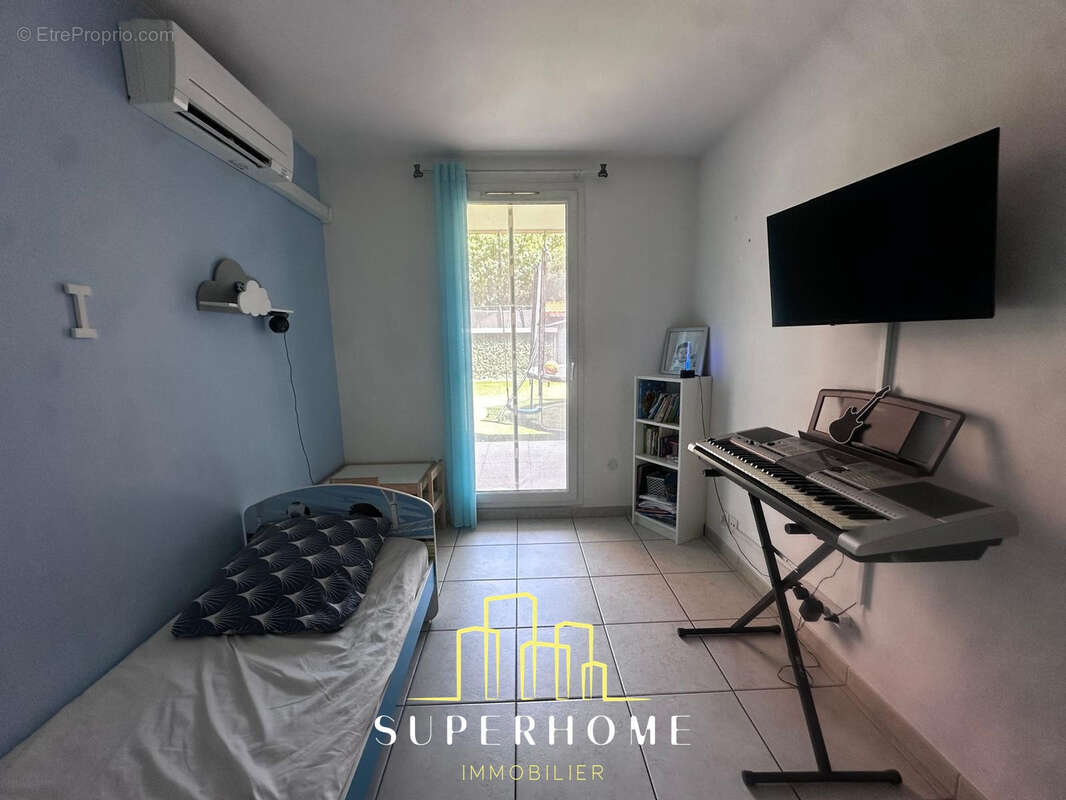 Appartement à MARSEILLE-8E