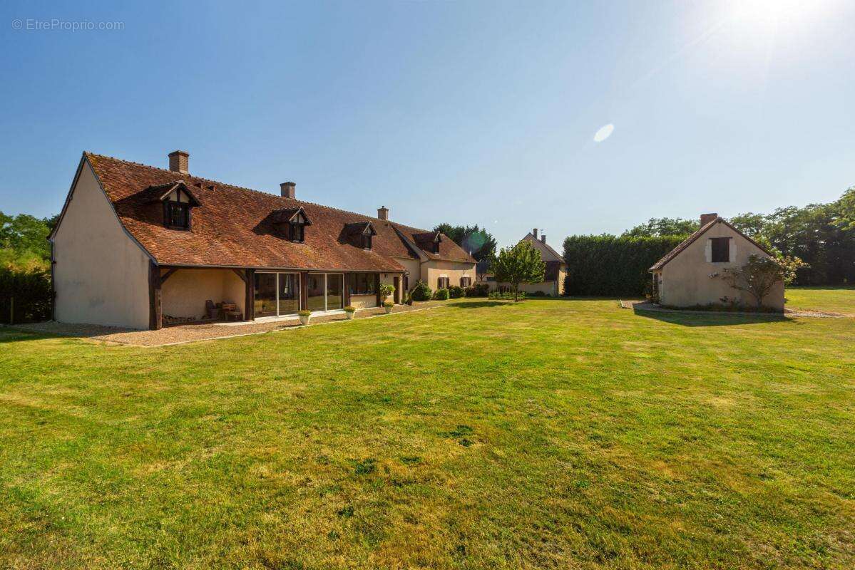 Maison à COUDDES