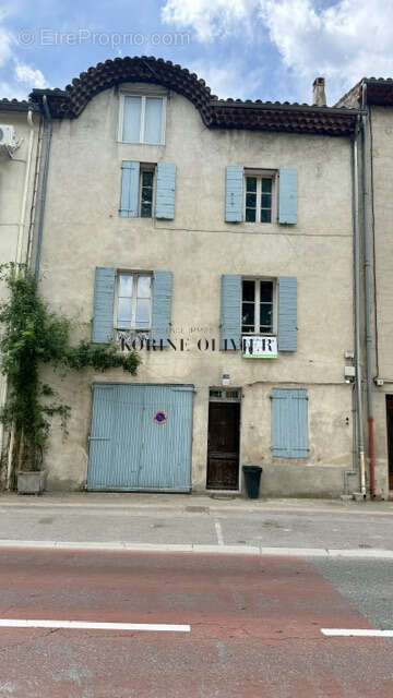 Maison à PEYROLLES-EN-PROVENCE