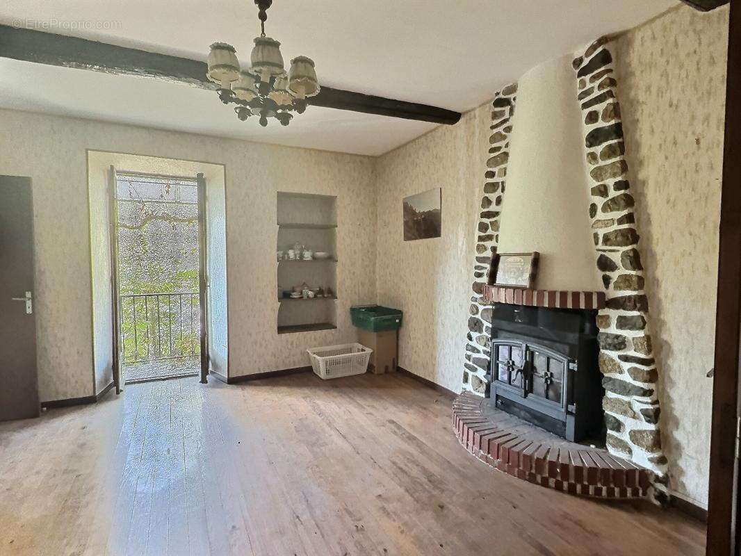 Maison à ROQUEBILLIERE