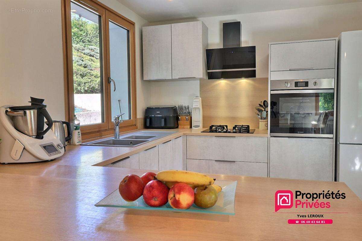 Maison 7 pièces-174 m2 - photo 3
