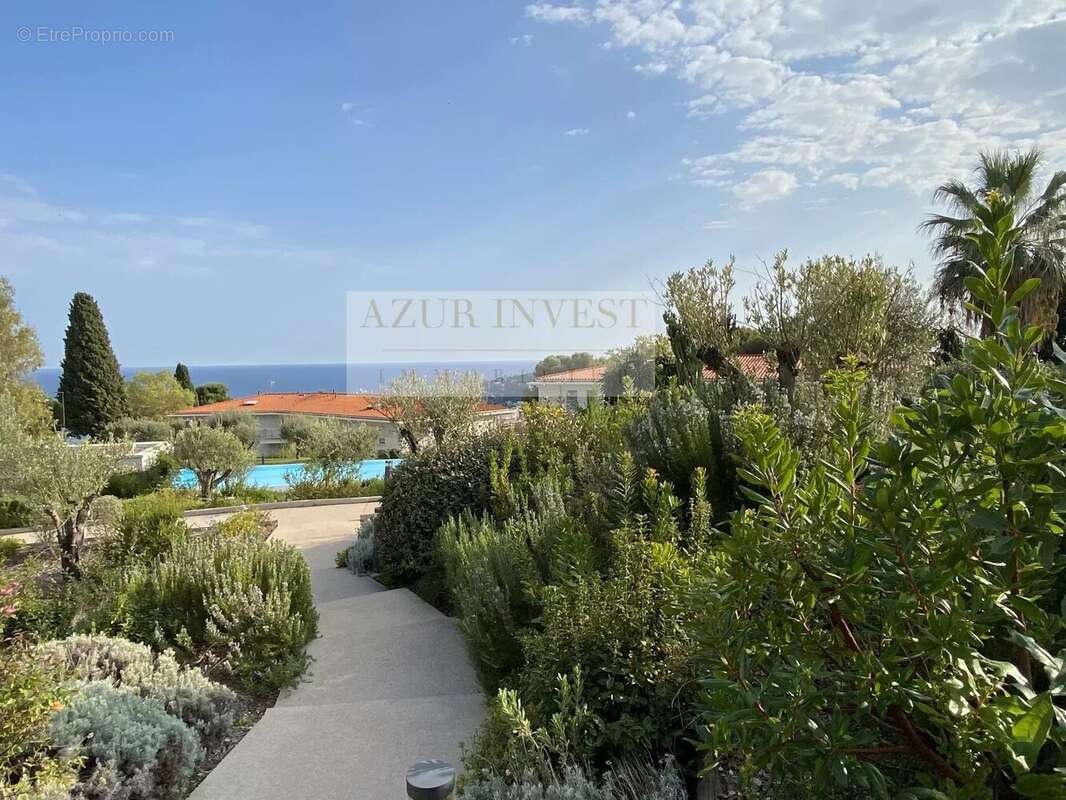 Appartement à ROQUEBRUNE-CAP-MARTIN