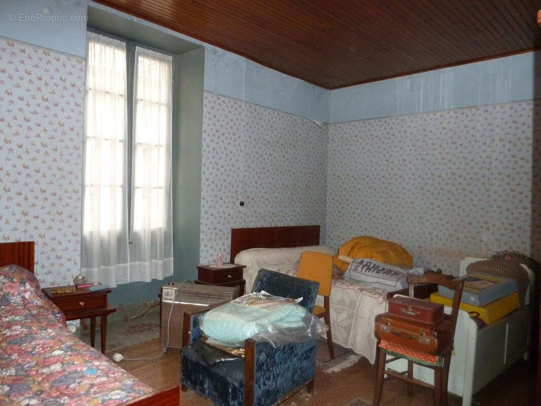 Maison à PUY-L'EVEQUE