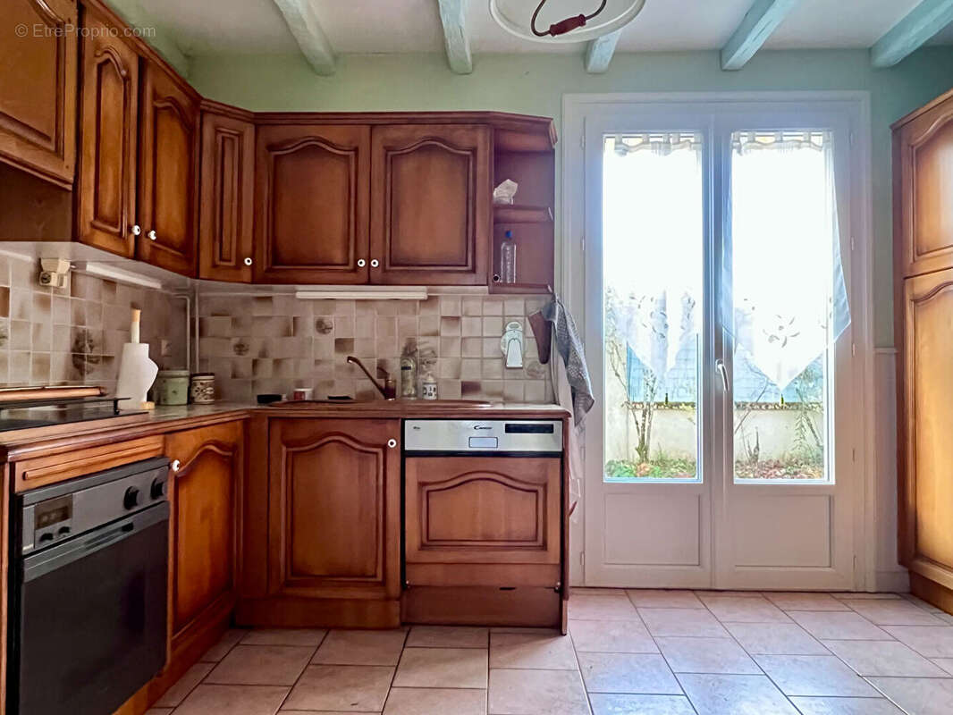 Maison à COULANGES-LES-NEVERS