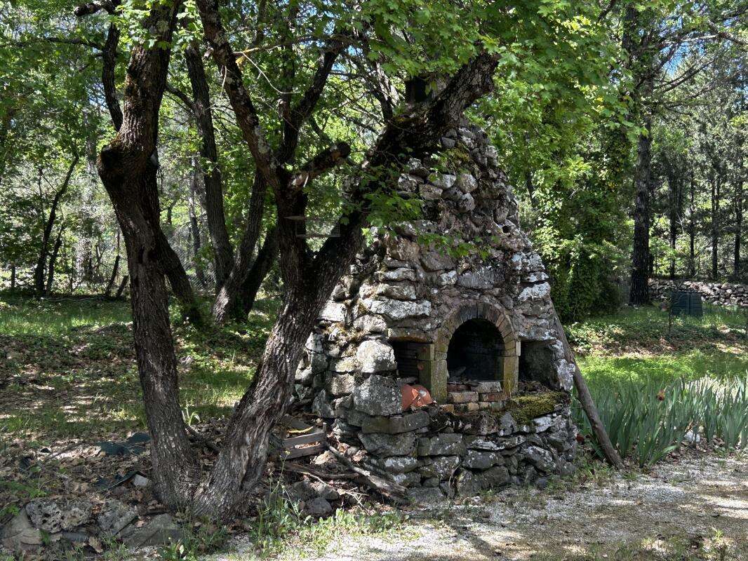 Maison à SAINT-MAXIMIN-LA-SAINTE-BAUME