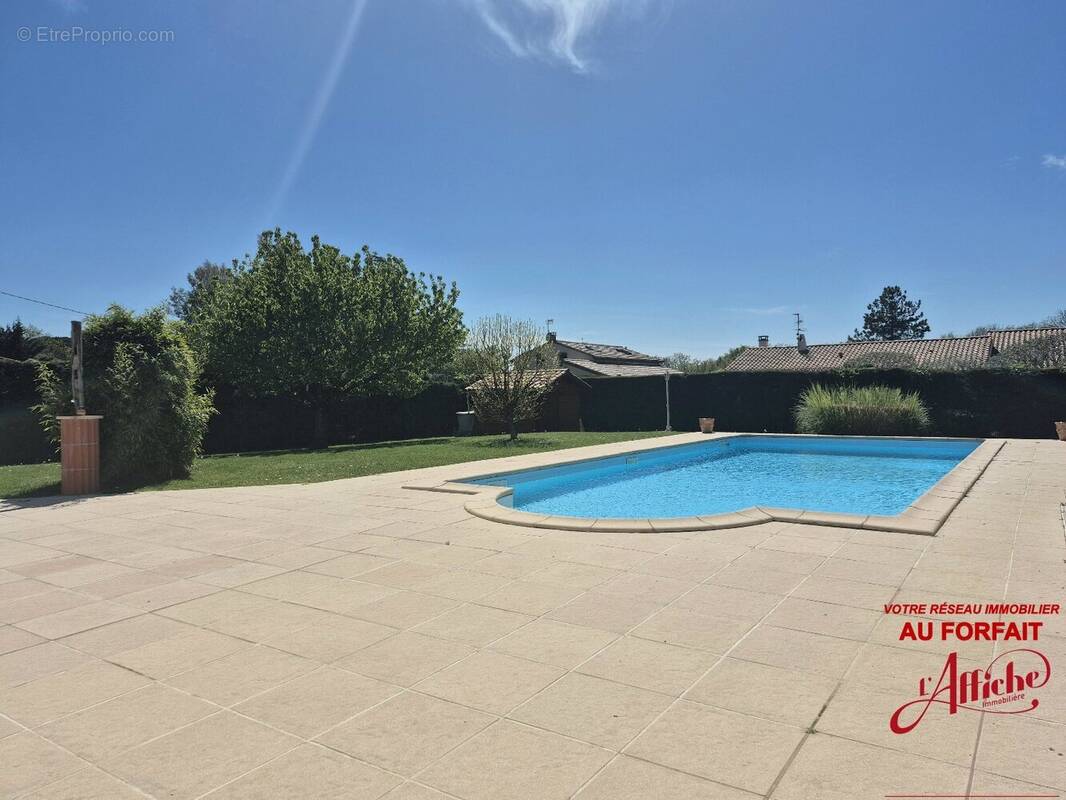 Maison à BRUGUIERES