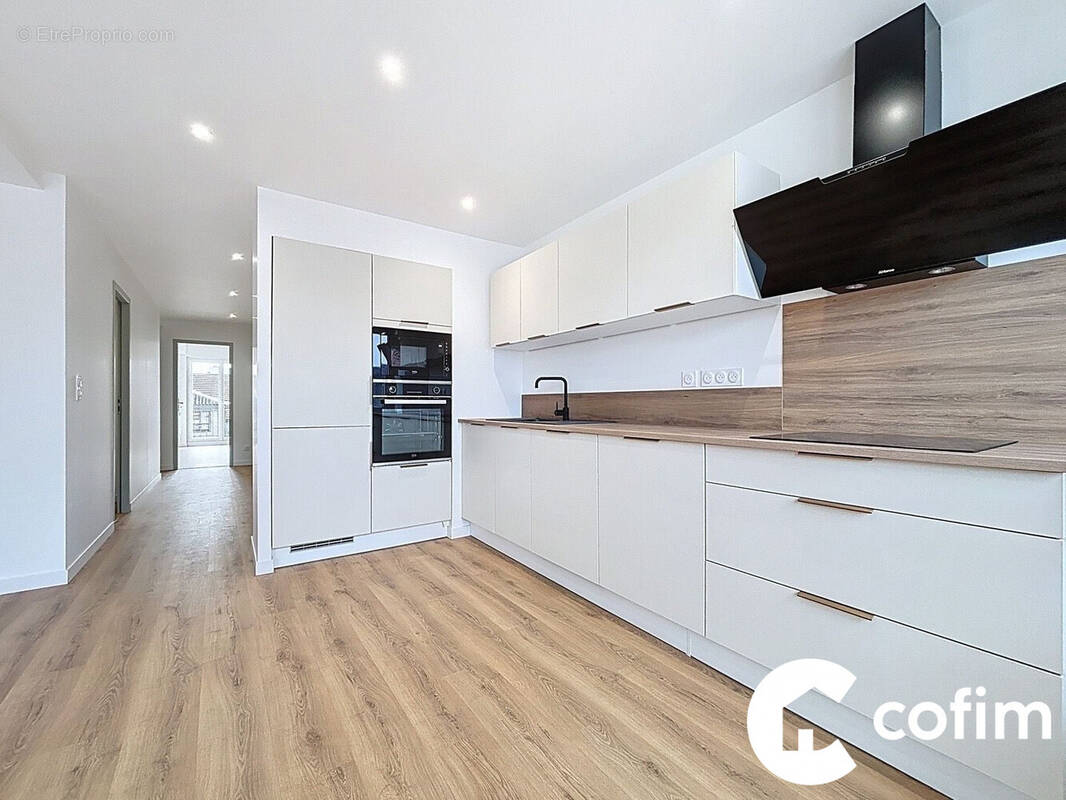 Appartement 73 m² à Tarbes  - photo 2