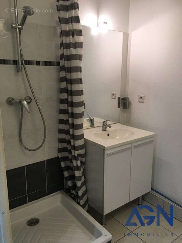 Appartement à MAUGUIO