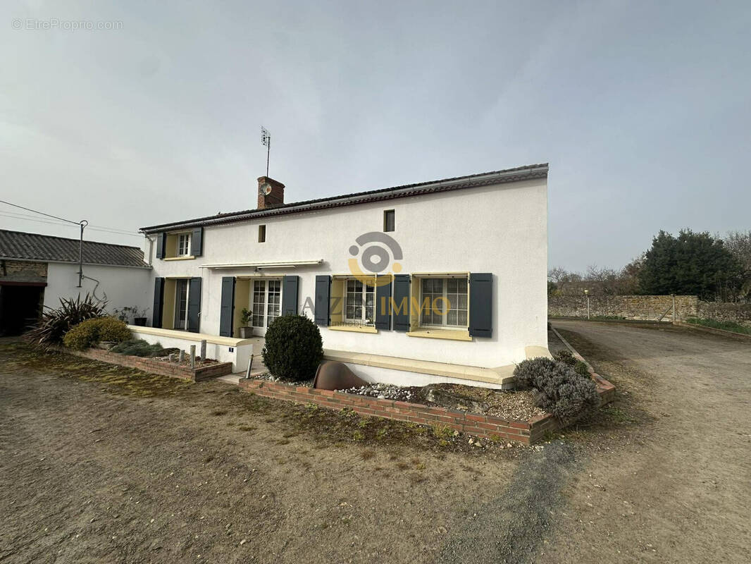 Maison à AIRVAULT