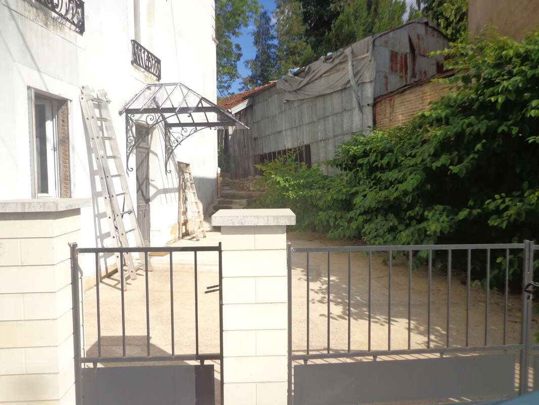 Maison à BAINS-LES-BAINS