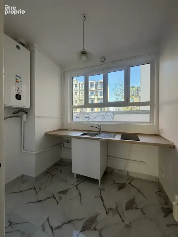 Appartement 2 pièces 44 m² à vendre à Paris-18e (75018) - photo 4