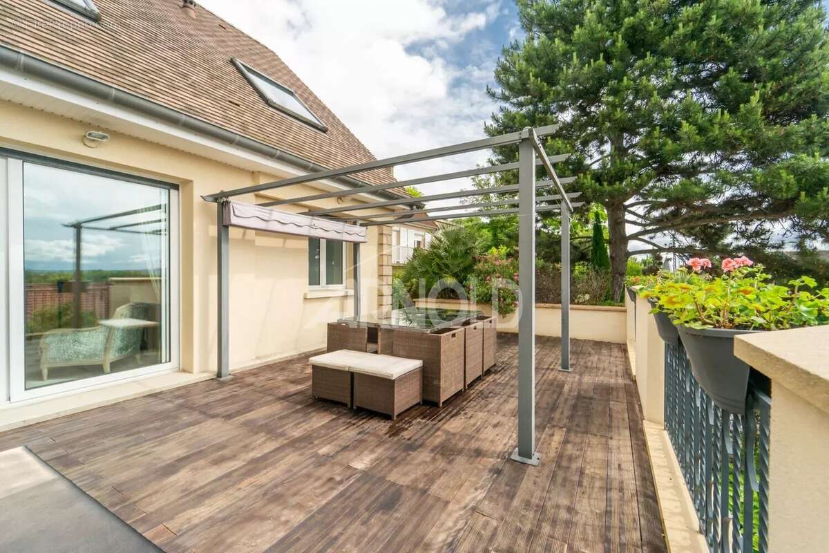 Maison à ATHIS-MONS