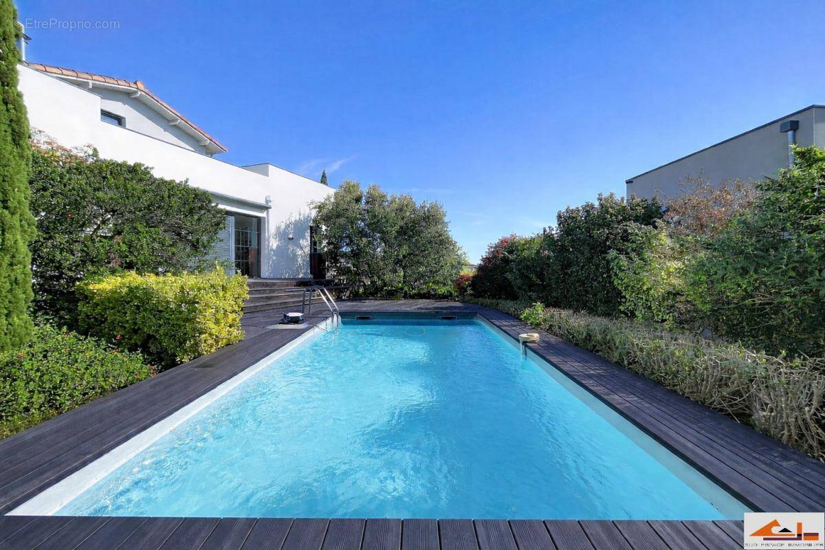 Maison à RAMONVILLE-SAINT-AGNE