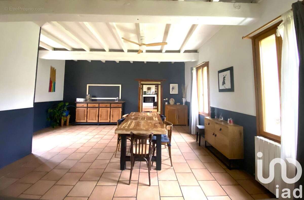 Photo 8 - Maison à SAINT-DENIS-DE-PILE