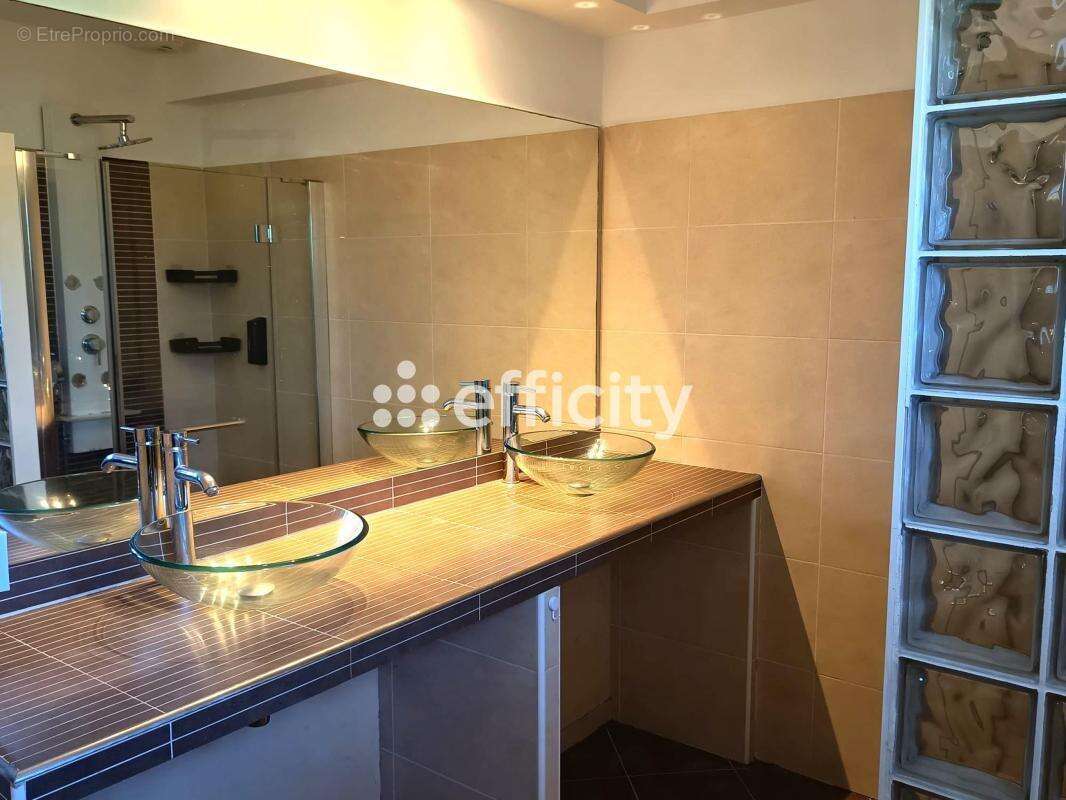 Maison à SAINTE-FOY-D'AIGREFEUILLE